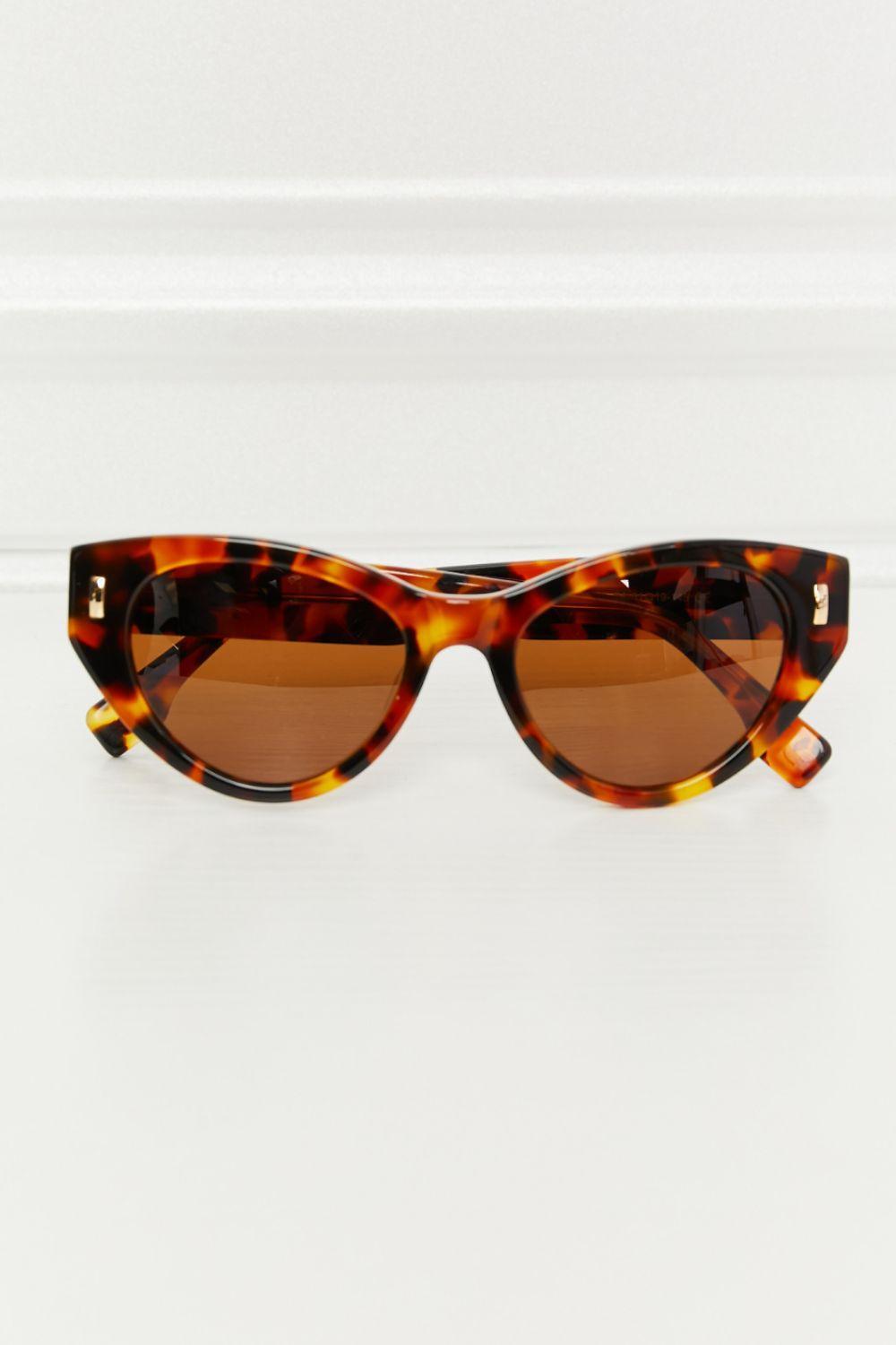 Tortoiseshell Acetate Frame Sunglasses - 808Lush