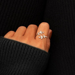 925 Sterling Silver Zircon Leaf Shape Ring - 808Lush