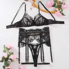 Sexy Lingerie Lace Embroidery Sexy Steel Ring Push up Four Piece Set