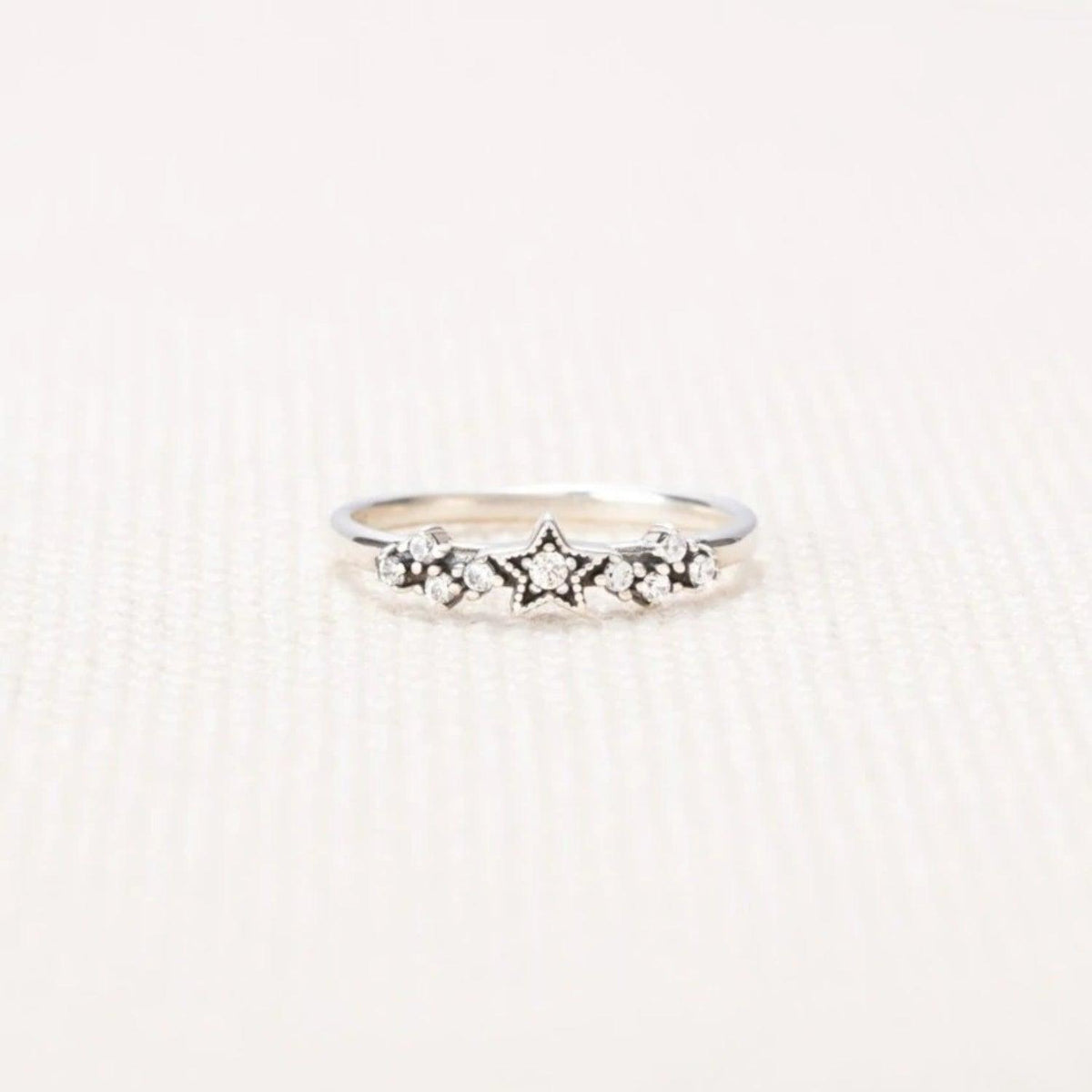 925 Sterling Silver Star Ring - 808Lush