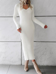 Elegant v neck long-sleeved sweater dress