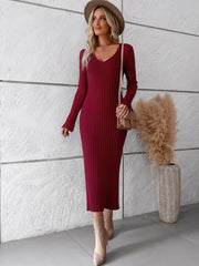 Elegant v neck long-sleeved sweater dress