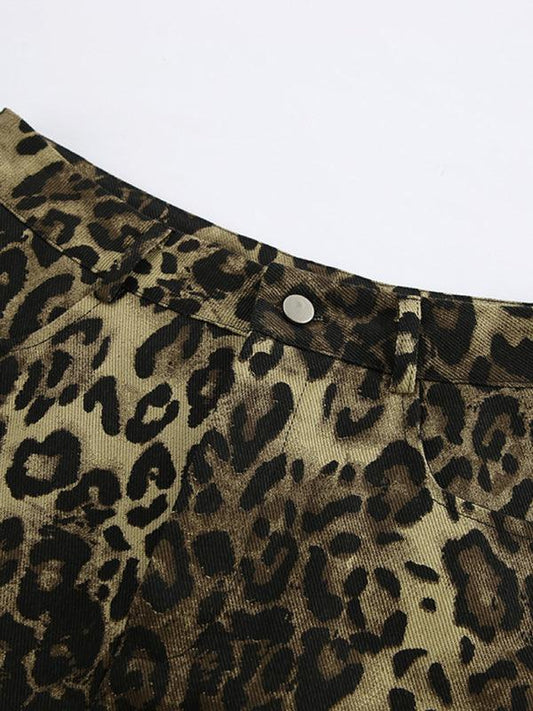 retro casual leopard print street wide leg three-point shorts - 808Lush