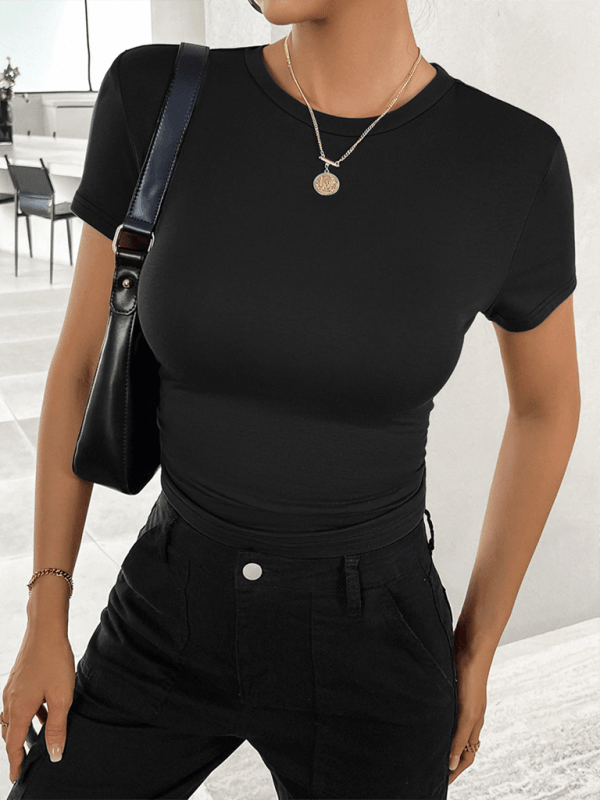 Top waisted, short, slim fit, navel-baring T-shirt