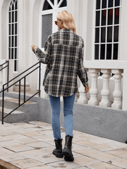 Women's casual loose plaid shirt