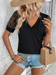 Women's V leader lace patchwork T-shirt - 808Lush